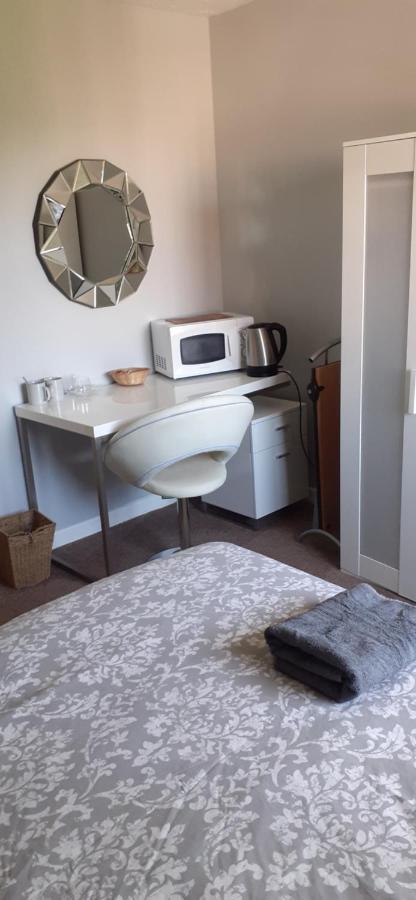 Constantine Court Homestay Shepton Mallet Esterno foto